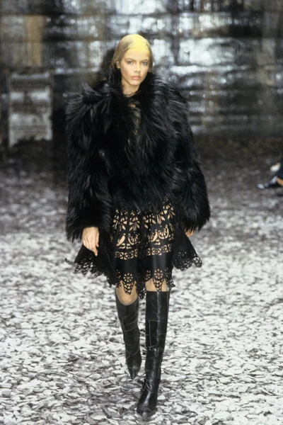 Look 57